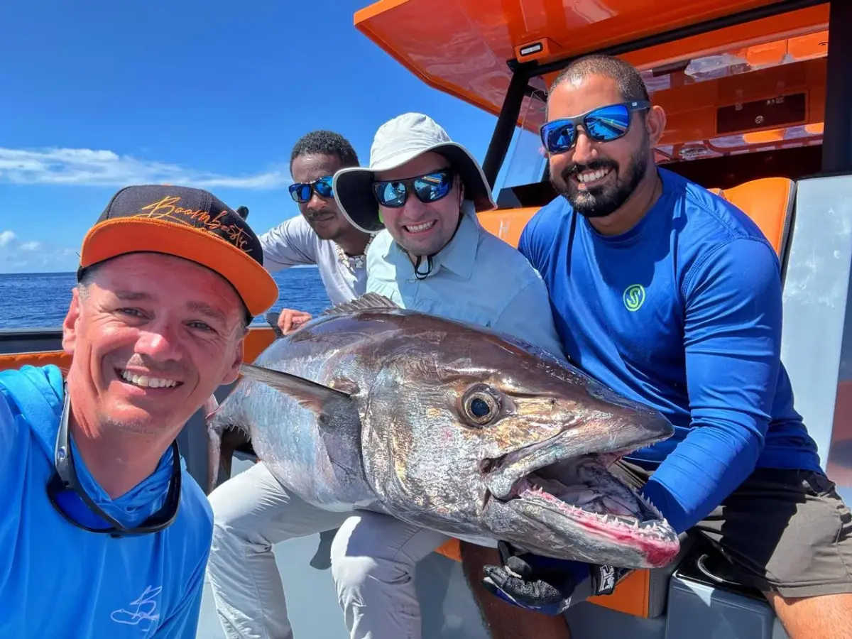 Тур Амирантес. Вариант 2